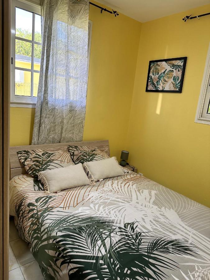 Residence Lacolombe Petit-Canal Екстер'єр фото